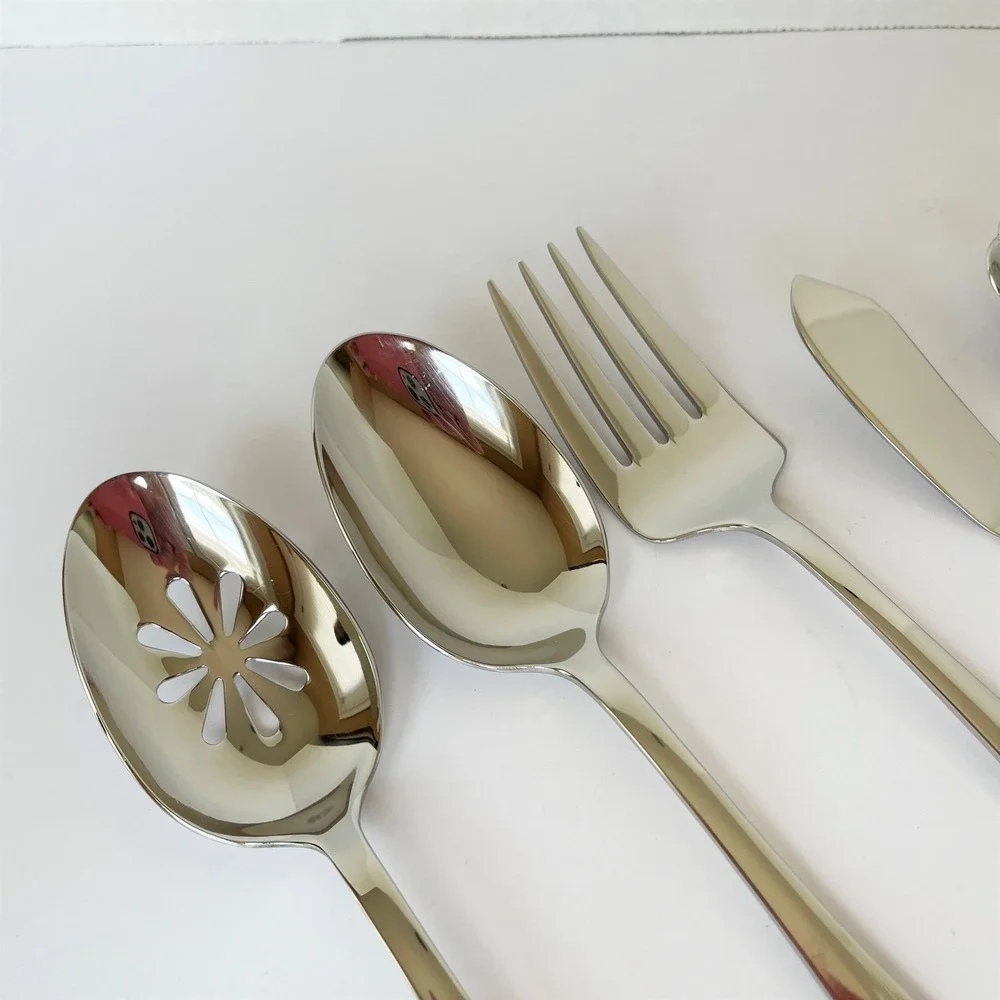 Wallace Stainless Steel Flatware BLAINE Lot of 5 Serving Pieces Unused